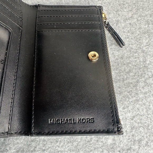 Michael Kors Snake Print Small Jet Set Wallet - Picture 7 of 14